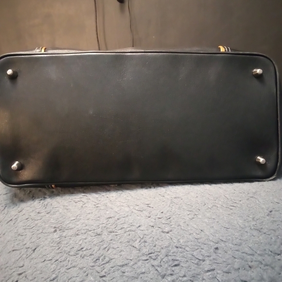 Coach Hamptons black and tan purse - Picture 5 of 8